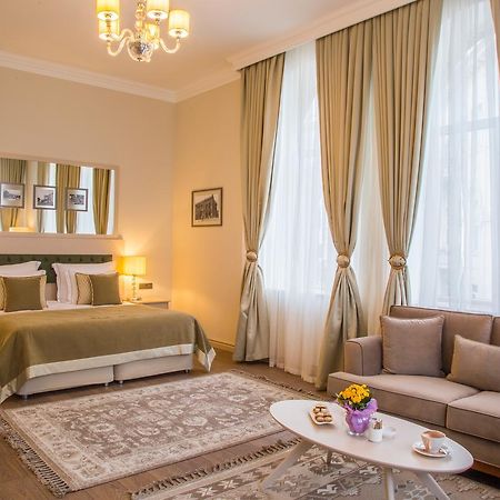 Boutique 19 Hotel Baku Exteriör bild Suite