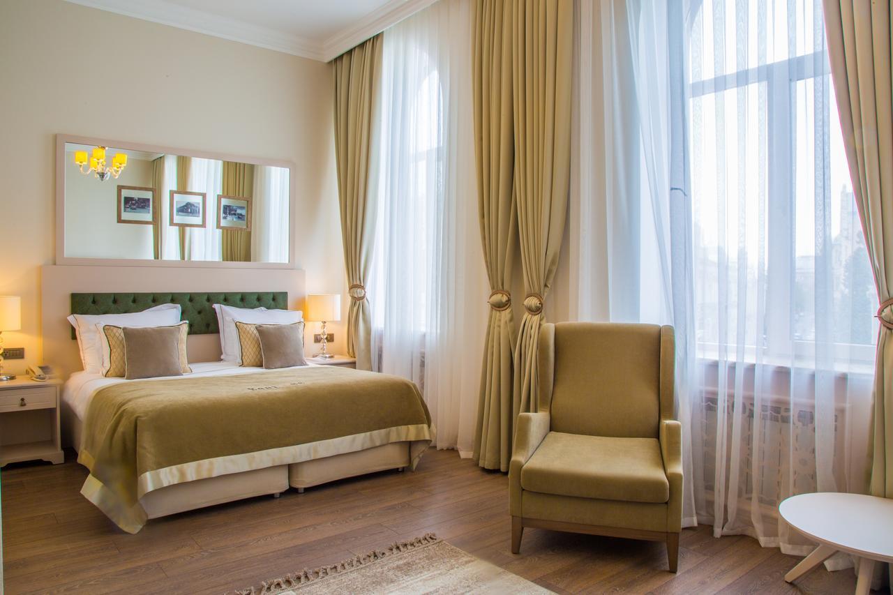 Boutique 19 Hotel Baku Exteriör bild A room at the hotel
